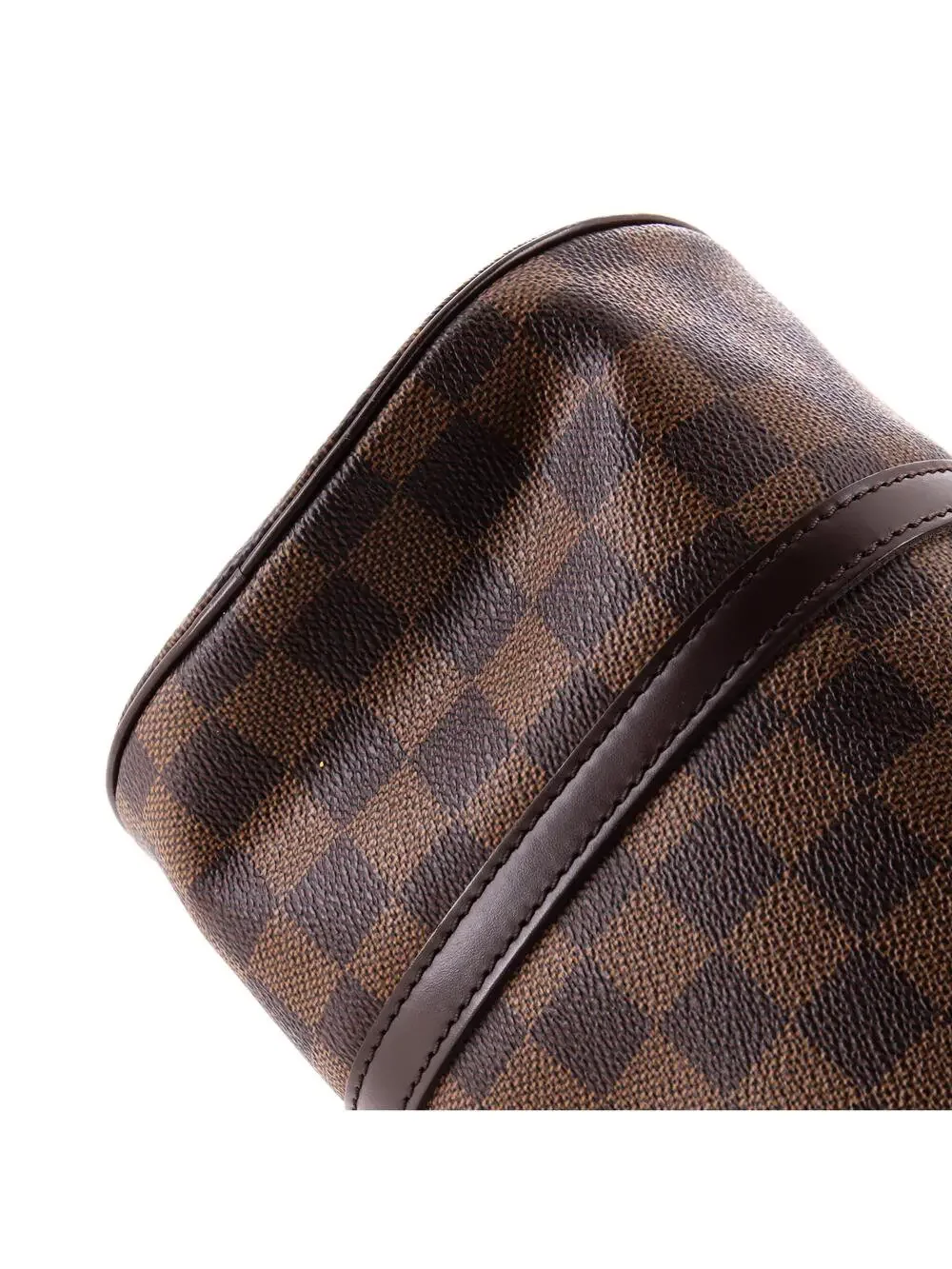 Louis Vuitton while combines perfect